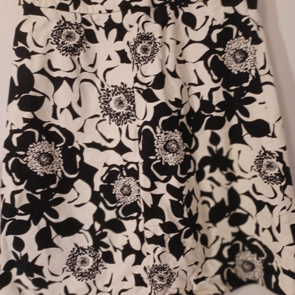 Merona Black and White Skirt - Picture 4 of 5